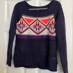 American Eagle Sweater